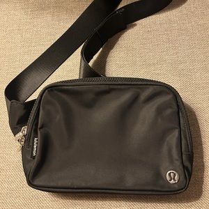 Lululemon Everyday Belt Bag 2L